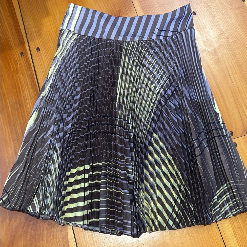 REISS UK 10 / US 6 Purple Abstract Accordian Pleated Skirt